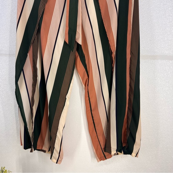 NWOT Plus Size Printed Drawstring Waist Split Side Wide Leg Pants 3X LARGE PLUS - Picture 6 of 17